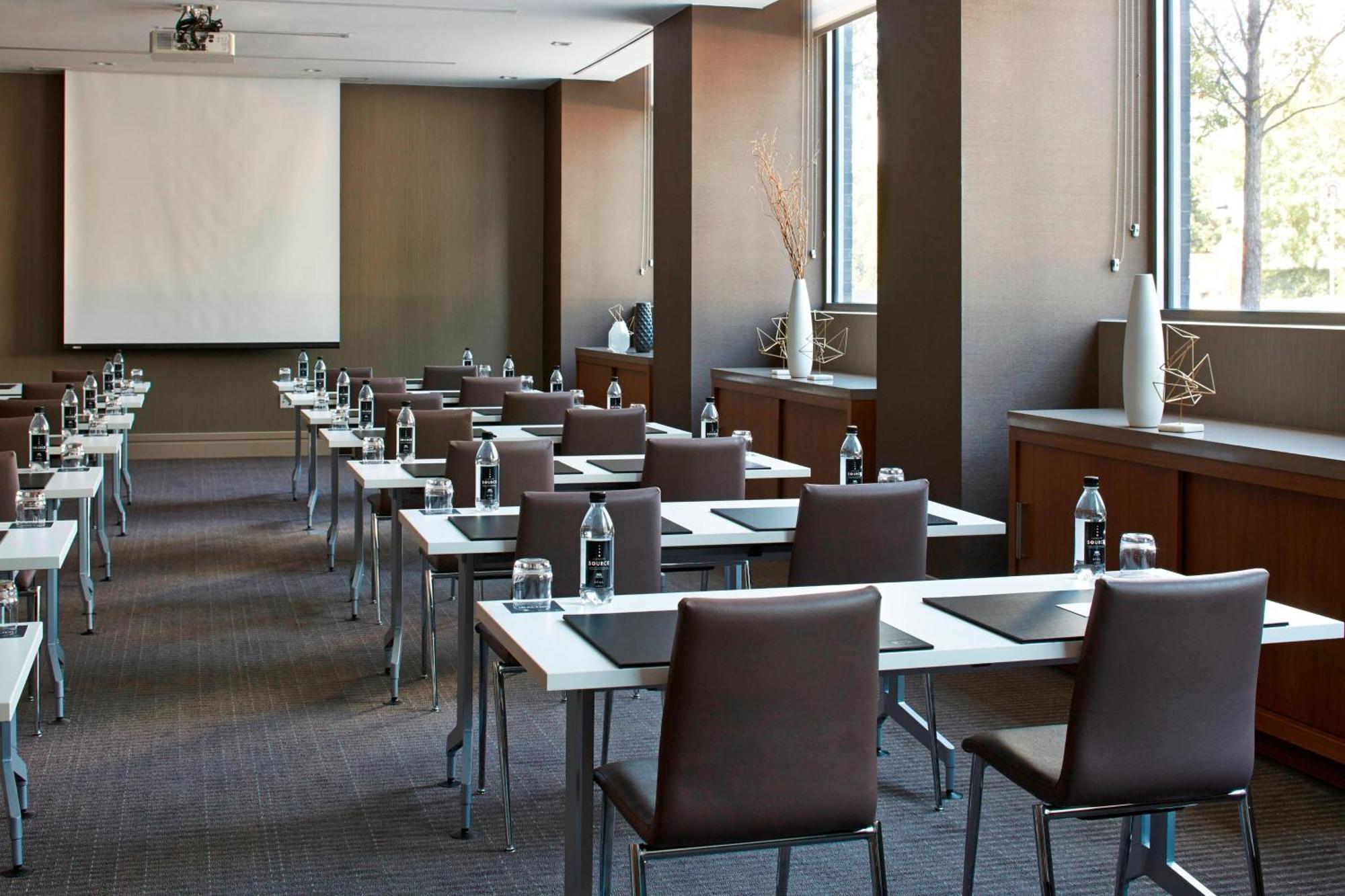 Ac Hotel By Marriott Atlanta Buckhead At Phipps Plaza Екстериор снимка