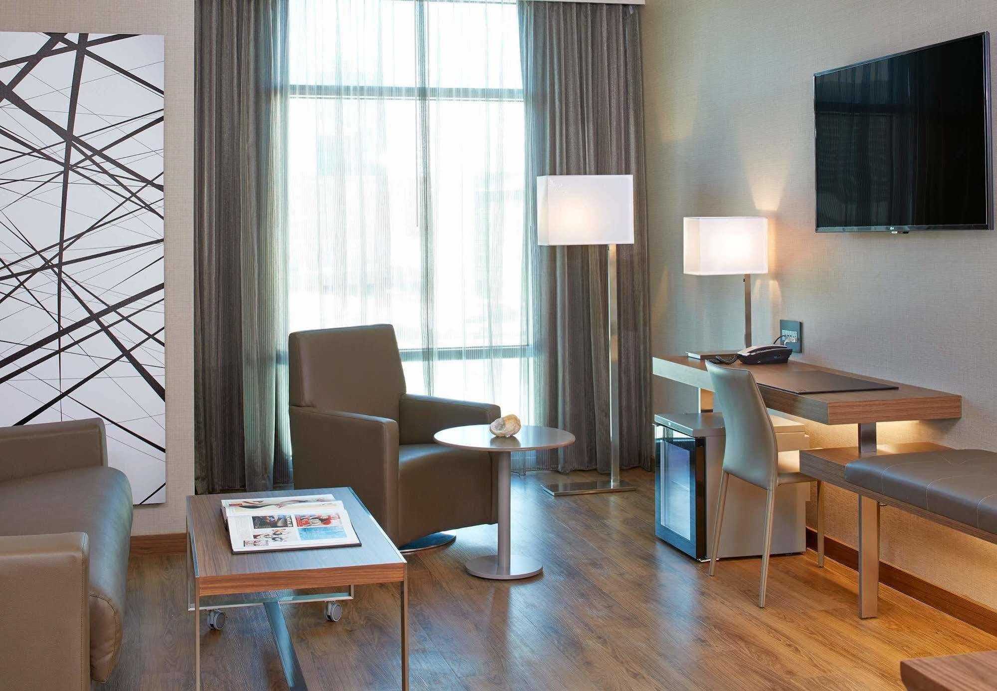 Ac Hotel By Marriott Atlanta Buckhead At Phipps Plaza Екстериор снимка